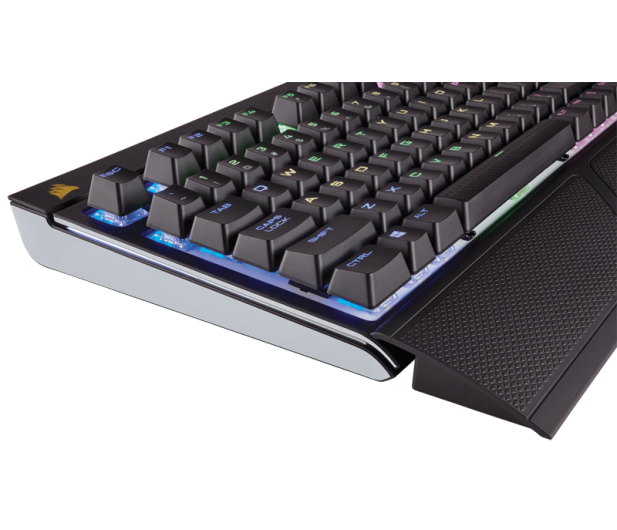 CORSAIR STRAFE RGB Mechanical Gaming Cherry MX Silent CH-9000121-NA - 321263 - zdjęcie 4